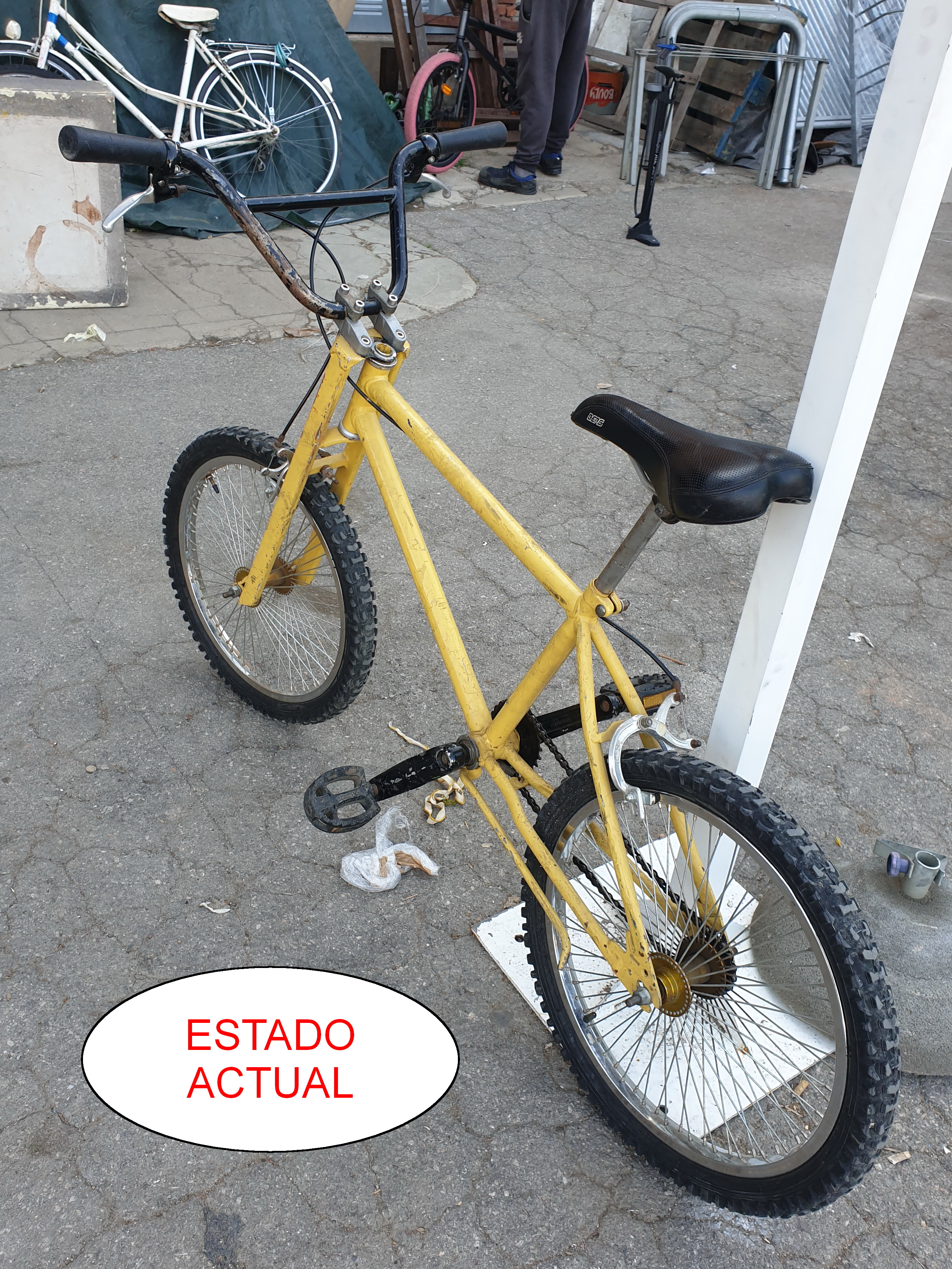 0082 bicicleta juvenil bmx crema 96x140x60 rueda 20x2.125 _40eu._ 1u